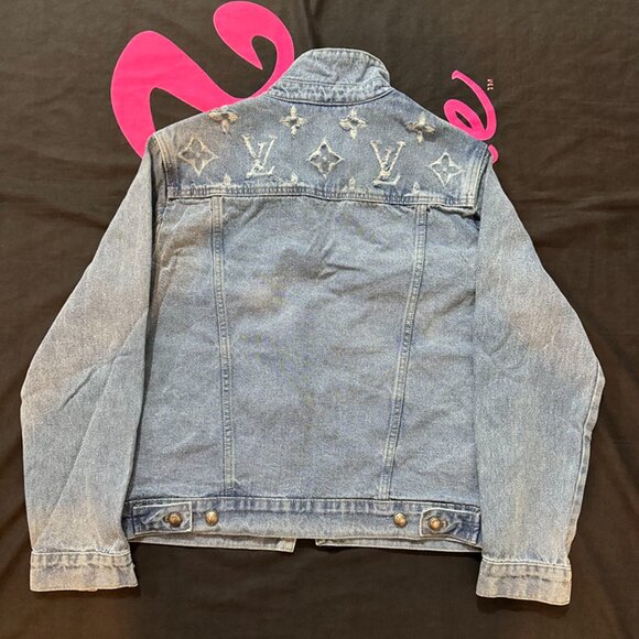 Louis Vuitton Blue Washed Denim Jacket - Picture 6 of 6